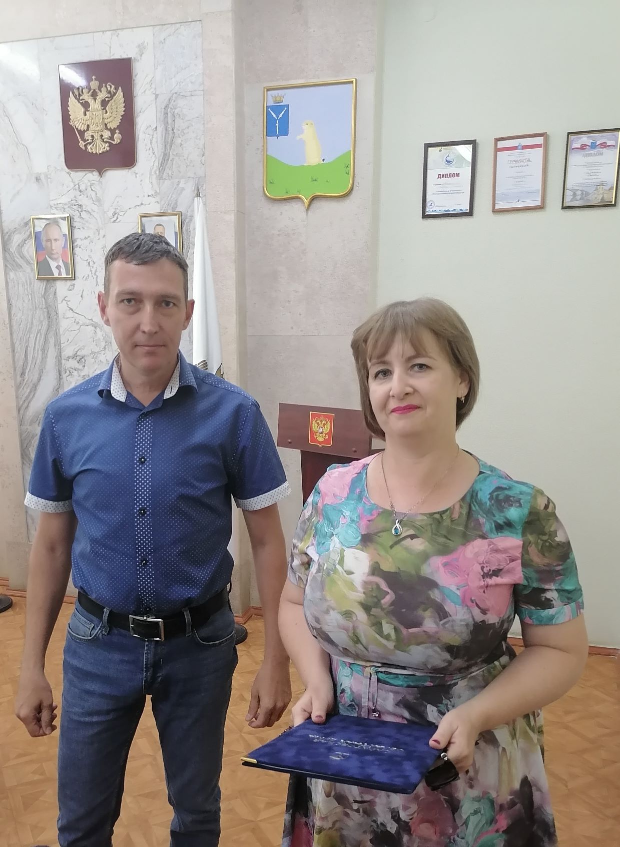 Глава города Антон Лещенко поблагодарил шиханцев за милосердие и активную социально-значимую деятельность.
