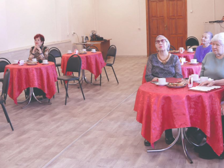 Новая программа в «Элегии»: вспоминая и восхищаясь Людмилой Гурченко.